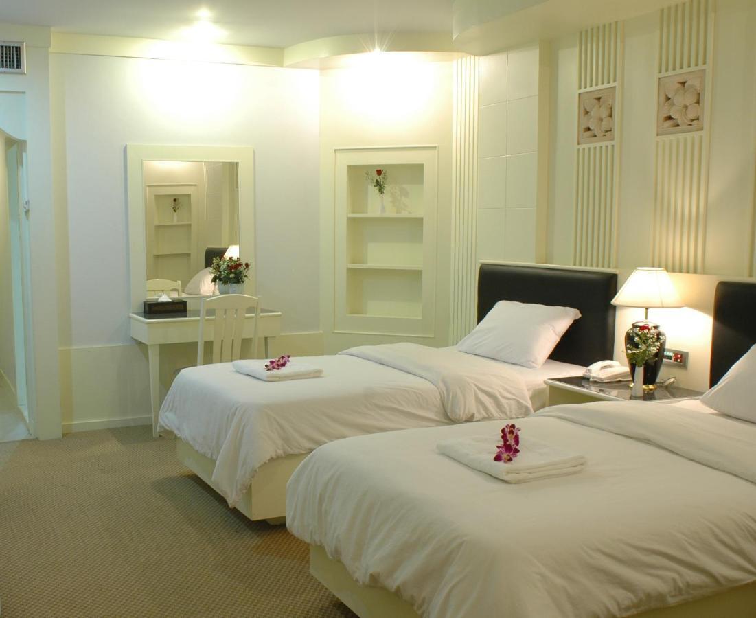 The Rich Hotel Nonthaburi Zewnętrze zdjęcie