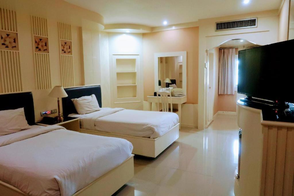 The Rich Hotel Nonthaburi Zewnętrze zdjęcie