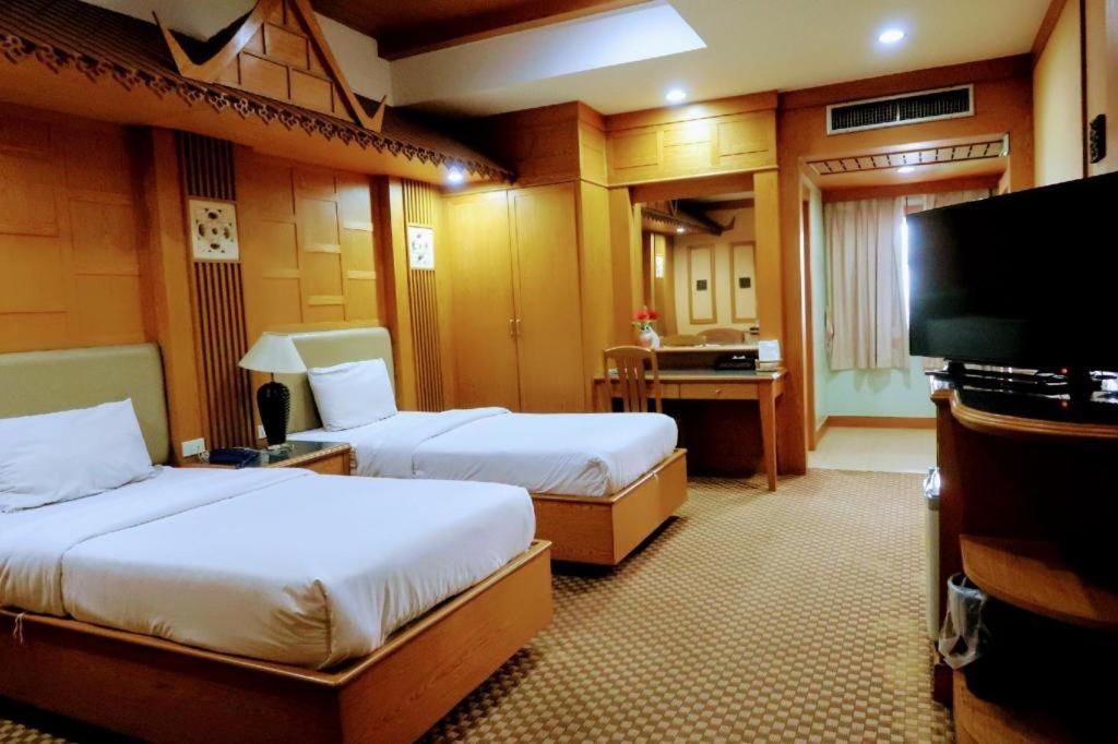 The Rich Hotel Nonthaburi Zewnętrze zdjęcie