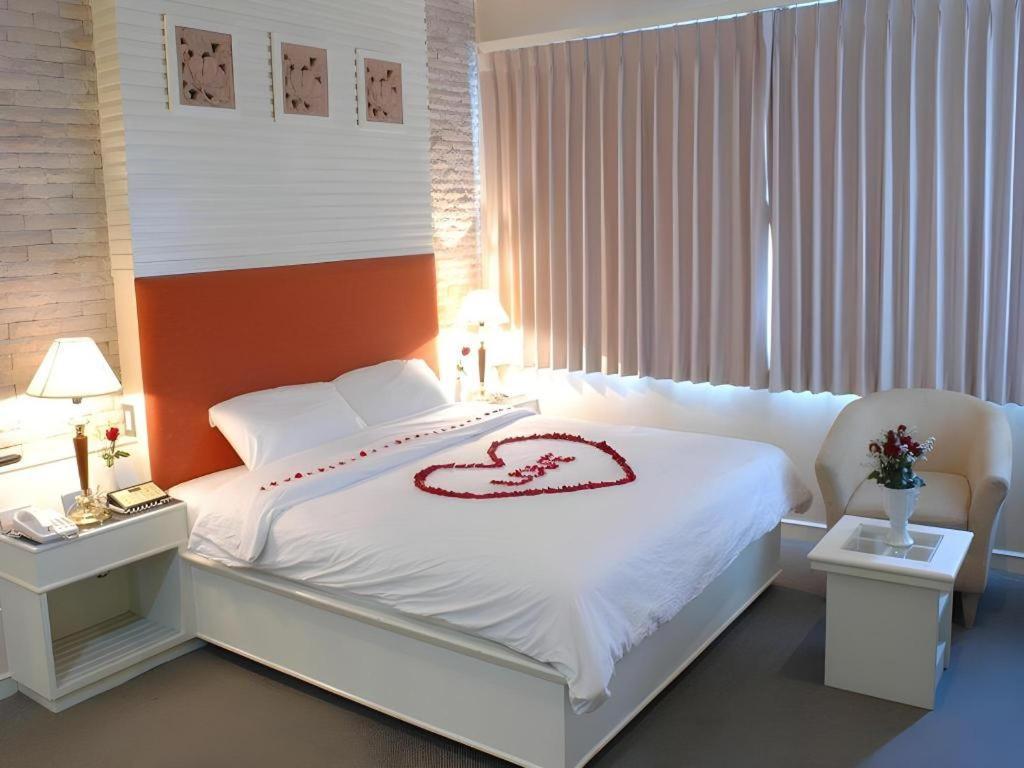 The Rich Hotel Nonthaburi Zewnętrze zdjęcie
