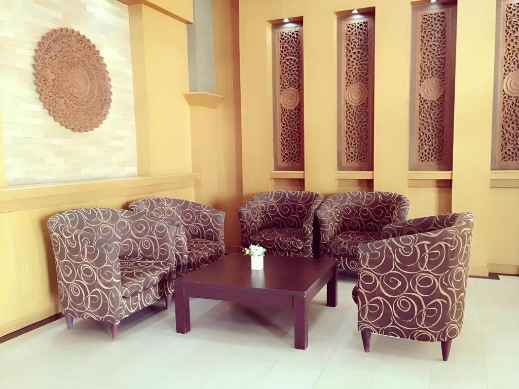 The Rich Hotel Nonthaburi Zewnętrze zdjęcie