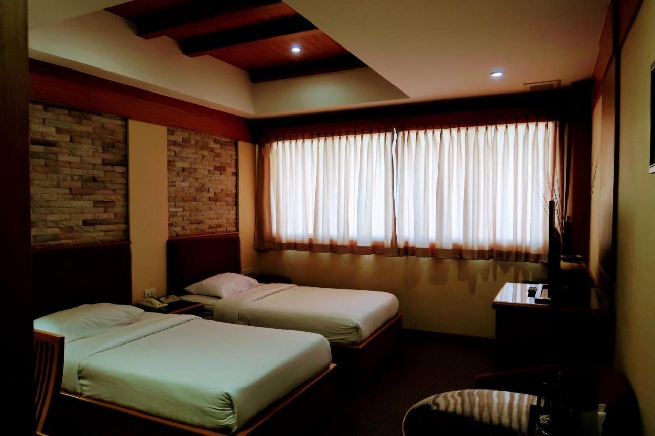 The Rich Hotel Nonthaburi Zewnętrze zdjęcie